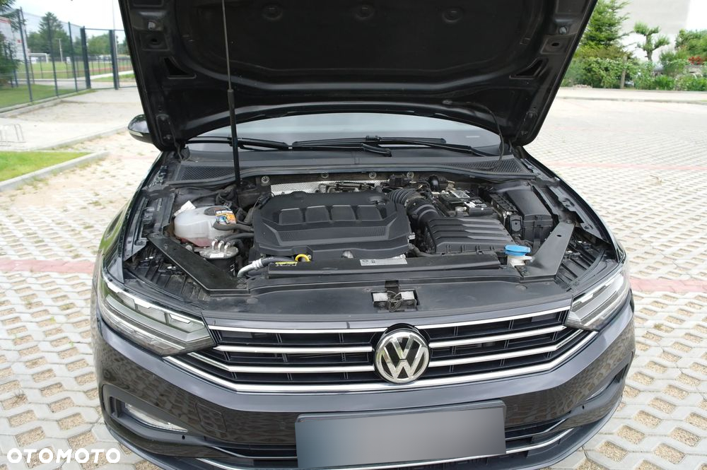 Volkswagen Passat 2.0 TDI EVO Business DSG - 20
