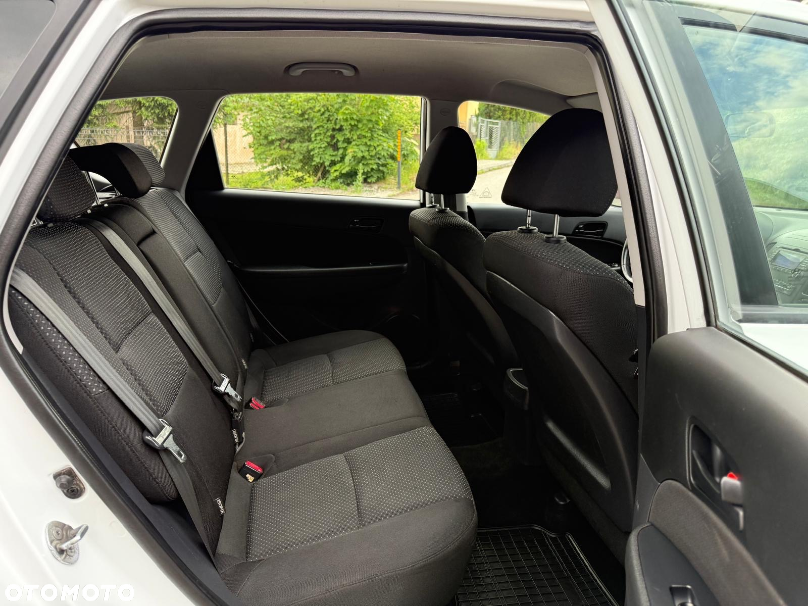 Hyundai i30 1.6 CRDi Base + EU5 - 14