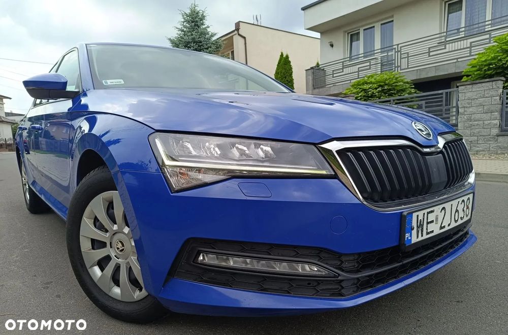 Skoda Superb 2.0 TDI Ambition - 9