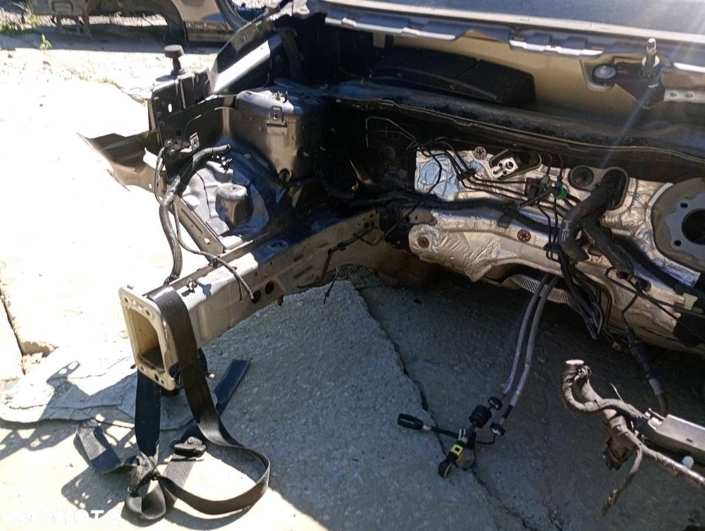 KAROSERIA ĆWIARTKA BŁOTNIK PRÓG DACH PODŁUŻNICA  FORD ECOSPORT 2011 - 2022 1.0 EcoBoost 92 kW - 4
