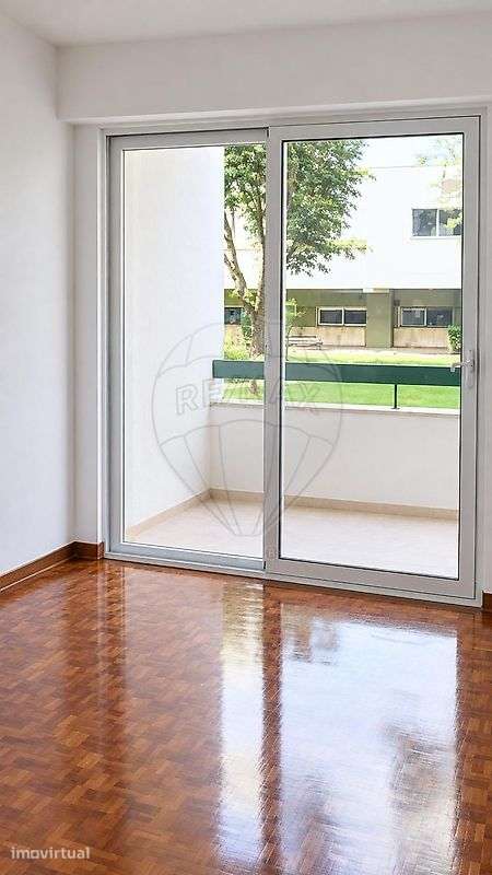 Apartamento T2 para arrendamento - Grande imagem: 2/5