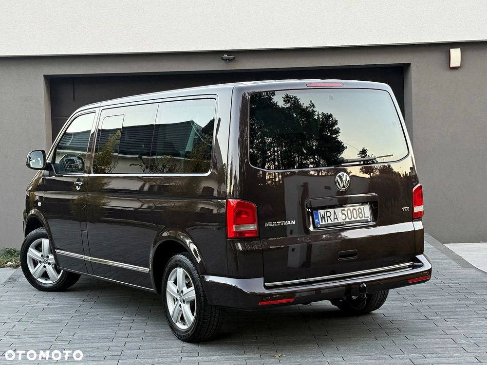 Volkswagen Multivan - 11