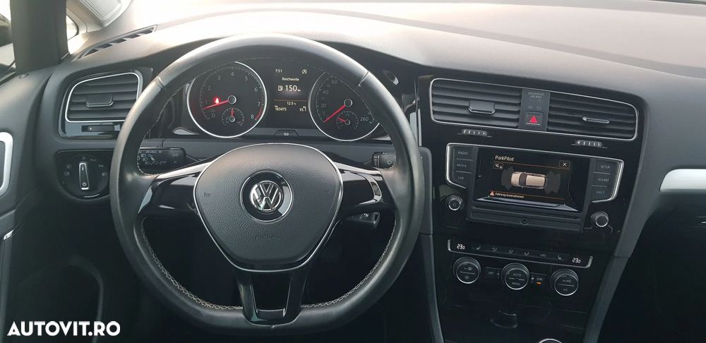 Volkswagen Golf 1.2 TSI BlueMotion Technology Cup - 11