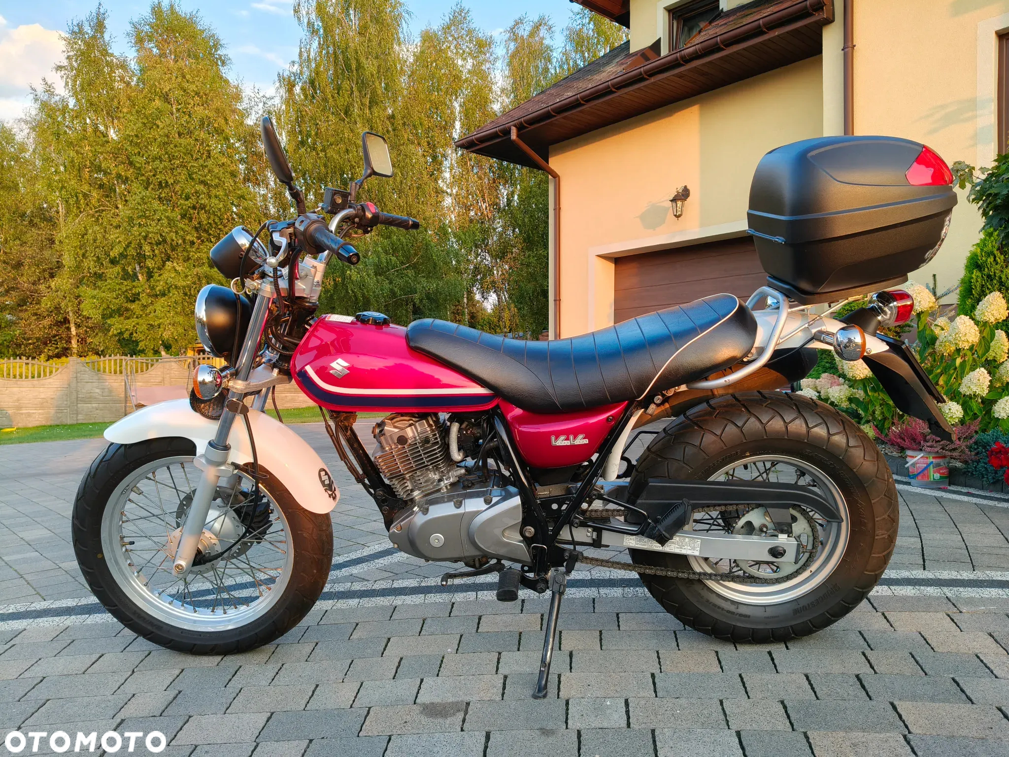 Suzuki RV - 2