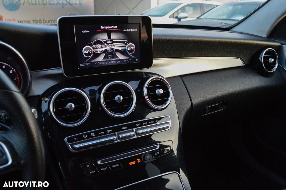 Mercedes-Benz C 180 7G-TRONIC Exclusive - 28
