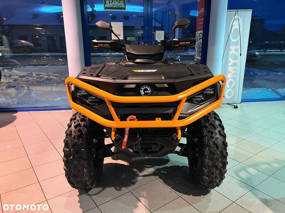 Can-Am Outlander - 9
