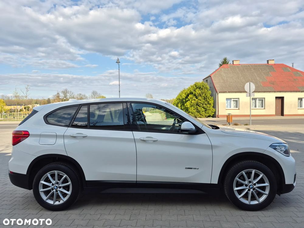 BMW X1 sDrive18d - 8