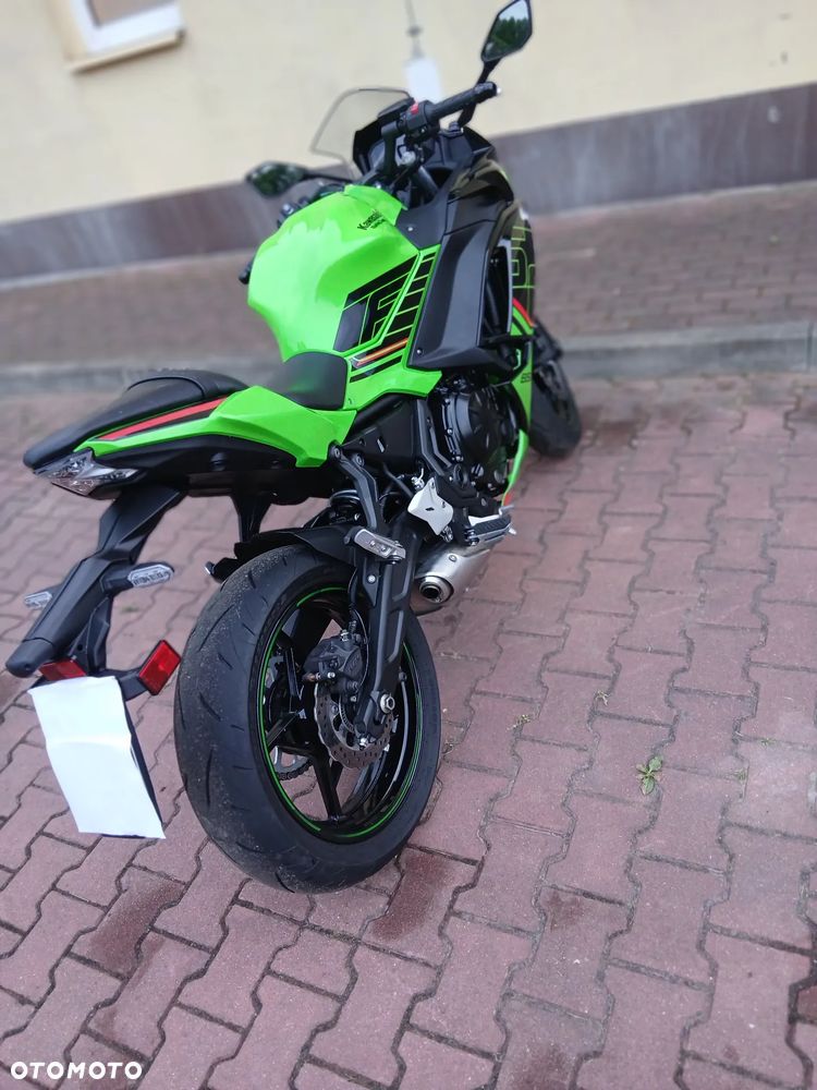 Kawasaki Ninja - 7