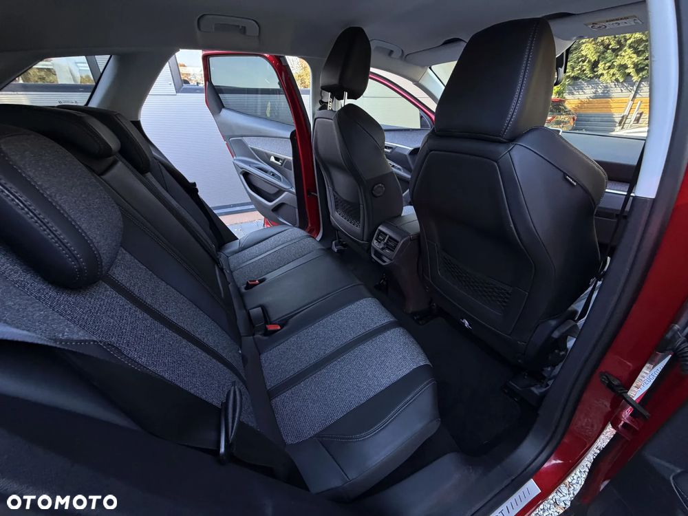 Peugeot 3008 THP 165 EAT6 Stop & Start Allure - 17