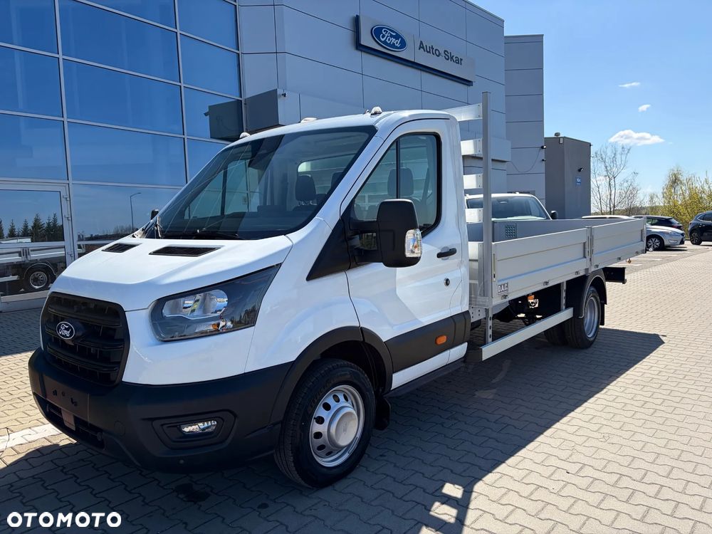 Ford Transit - 1