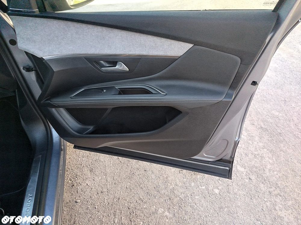 Peugeot 3008 PureTech 180 Stop & Start GPF EAT8 GT - 27