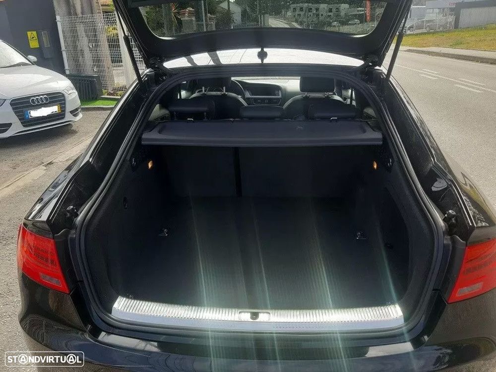 Audi A5 Sportback 3.0 TDI quattro S tronic Advance - 28