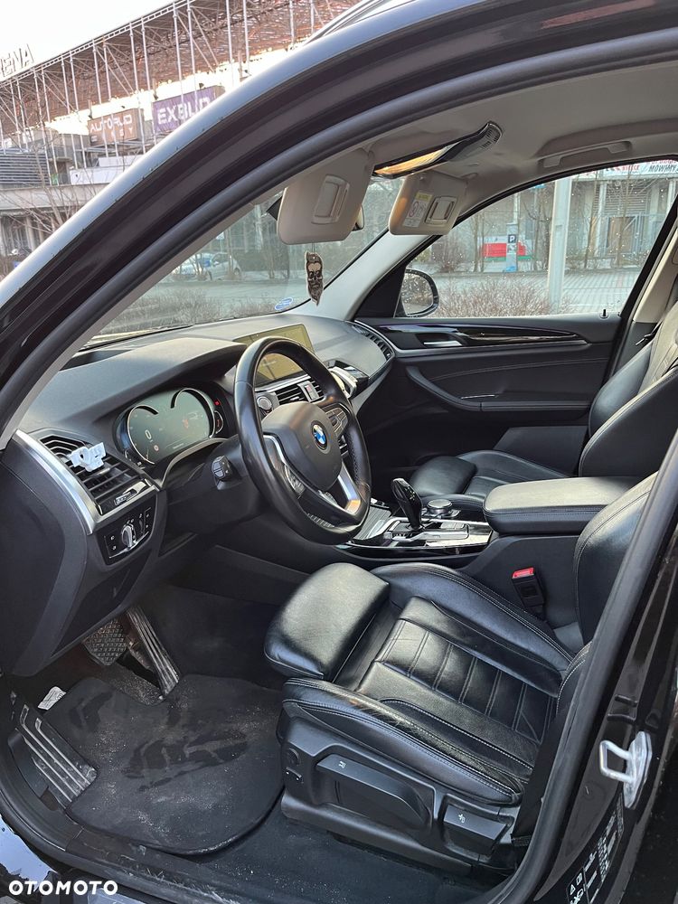 BMW X3 xDrive20d - 15