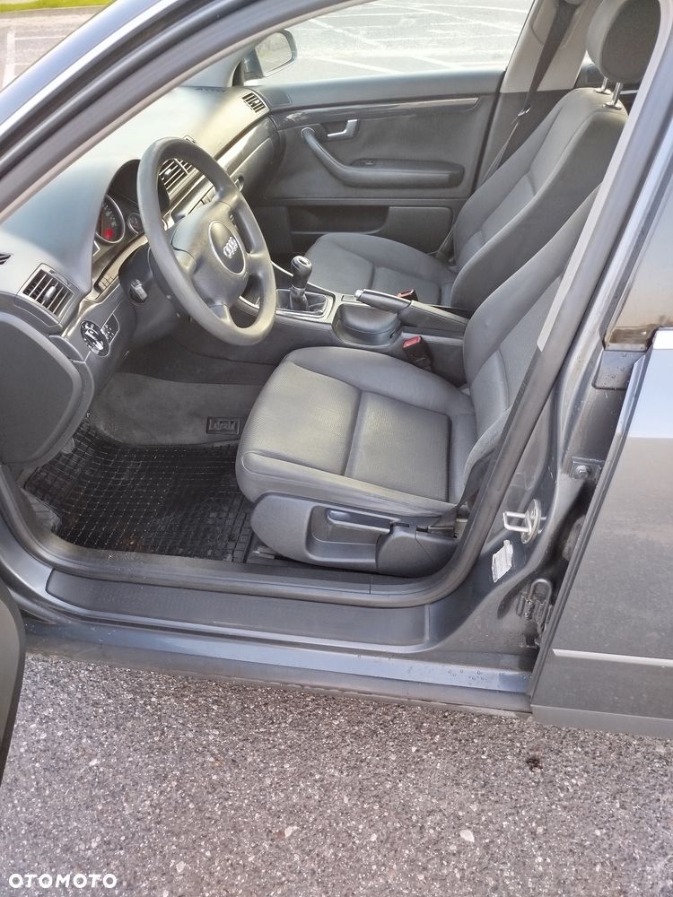 Audi A4 Limousine 2 - 4