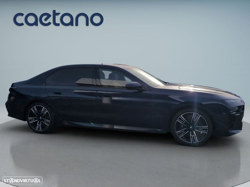 BMW 750 750e xDrive Pack Desportivo M - 9