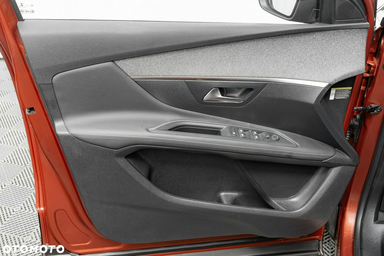 Peugeot 3008 1.2 PureTech GPF Allure S&S EAT8 - 15