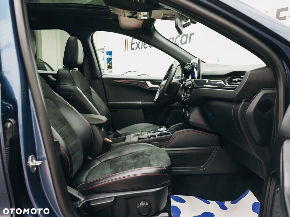 Ford Kuga 2.5P PHEV FWD ST-Line X - 40