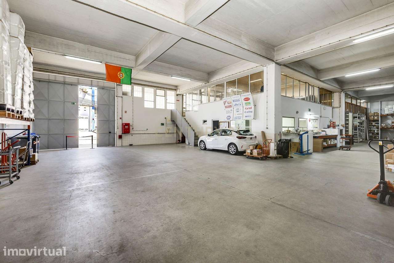 Espaço Logístico com 1.849 m² e Acesso TIR | Odivelas - Grande imagem: 4/31