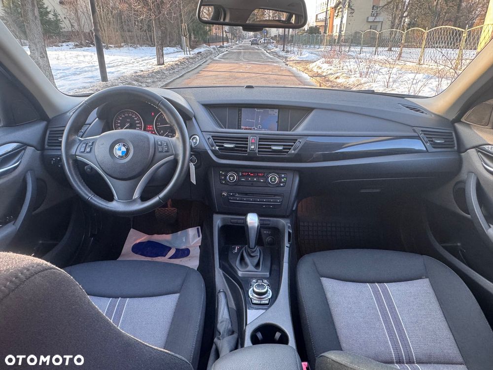 BMW X1 xDrive18d - 17