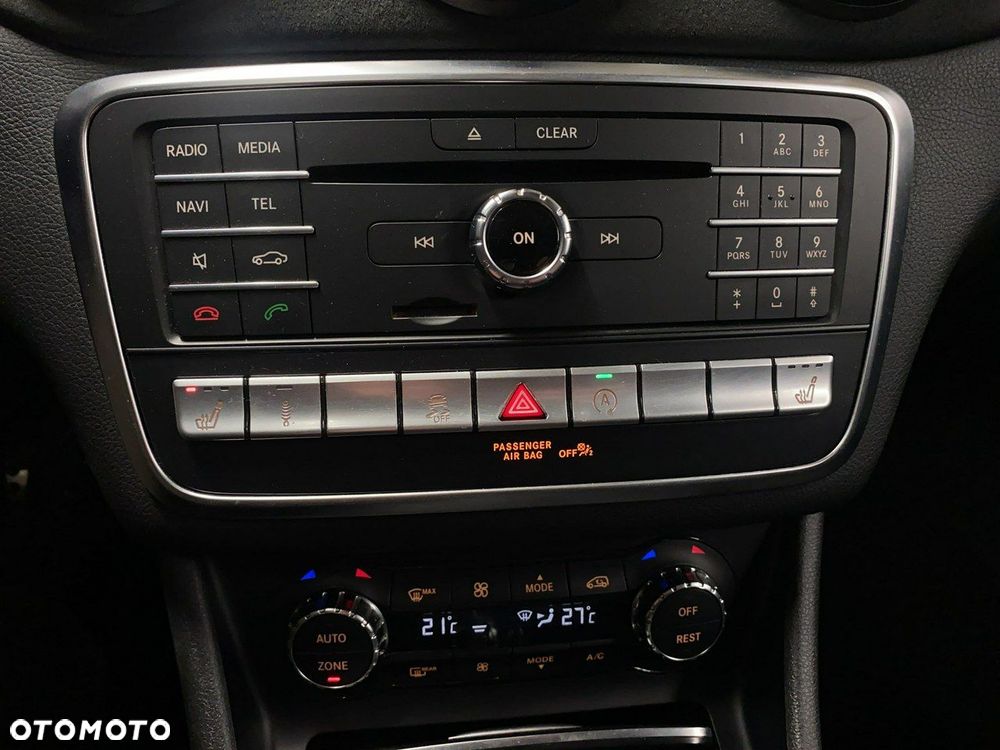 Mercedes-Benz CLA - 32