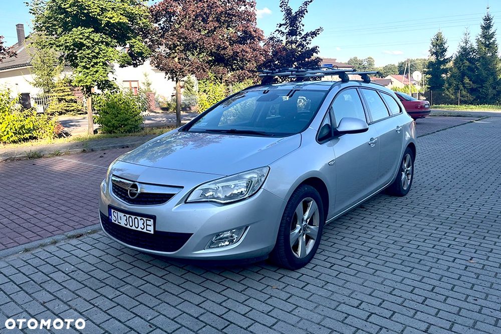 Opel Astra 1.7 CDTI DPF Cosmo - 11