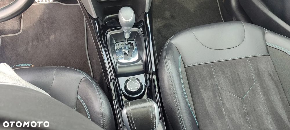 Peugeot 2008 PureTech 110 Stop&Start EAT6 Crossway - 23