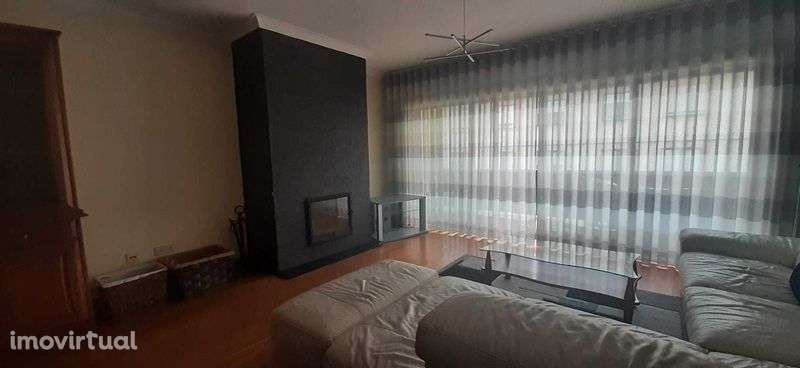 Arrendamento residencial de apartamento em S. Félix da Marinha - Grande imagem: 2/2