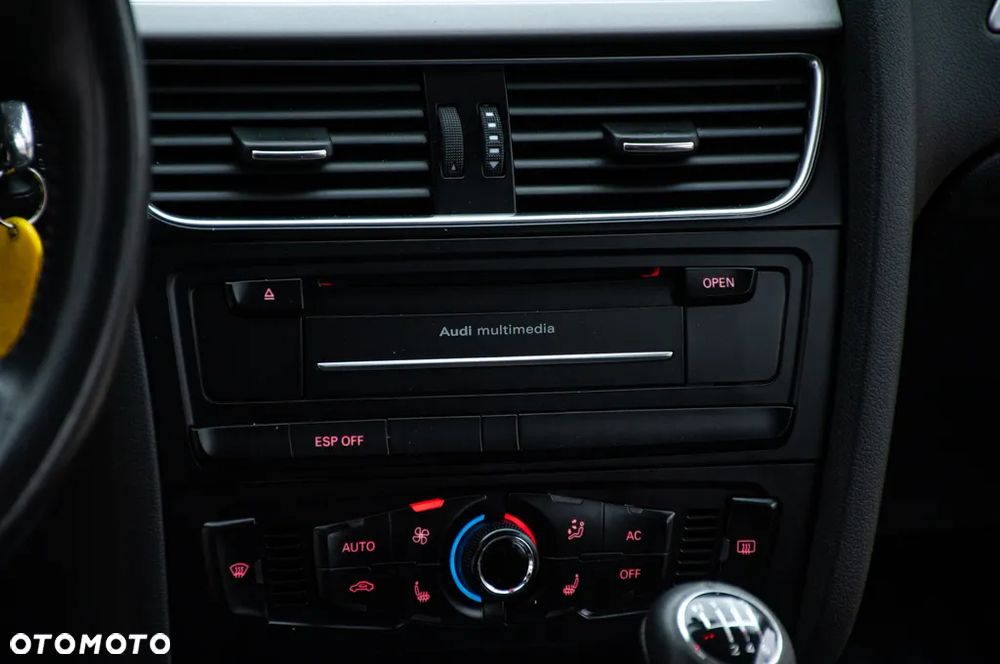 Audi A4 Avant 2.0 TDI DPF Ambiente - 30