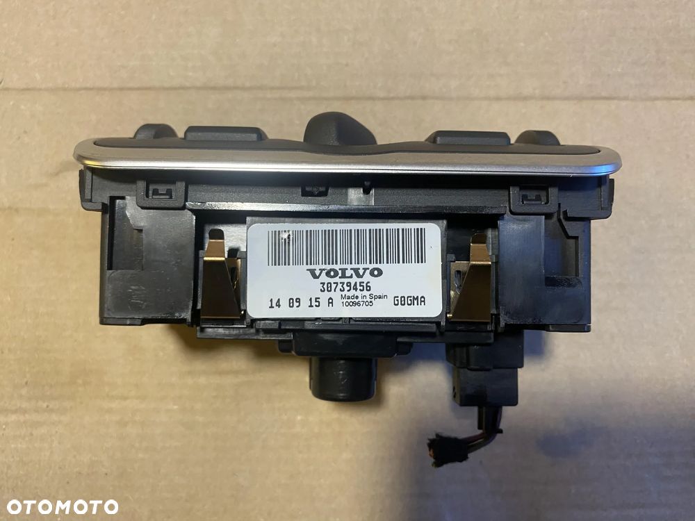 Przełącznik świateł Volvo XC60 I lift 2015 30739456 OE - 2