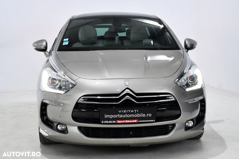 Citroën DS5 Hybrid4 EGS6 SportChic - 10