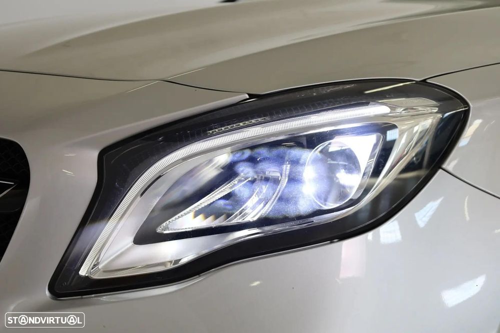 Mercedes-Benz GLA 180 Edition 1 - 15