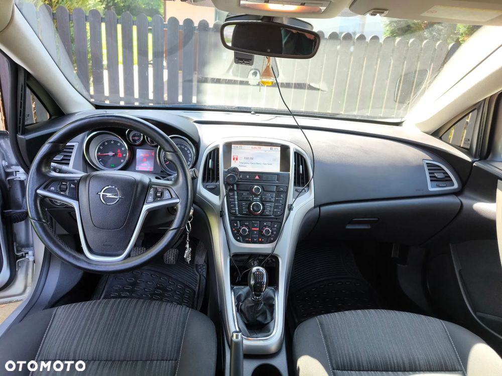 Opel Astra 1.4 T Enjoy - 15