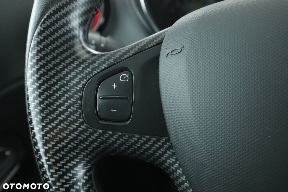 Renault Captur - 17