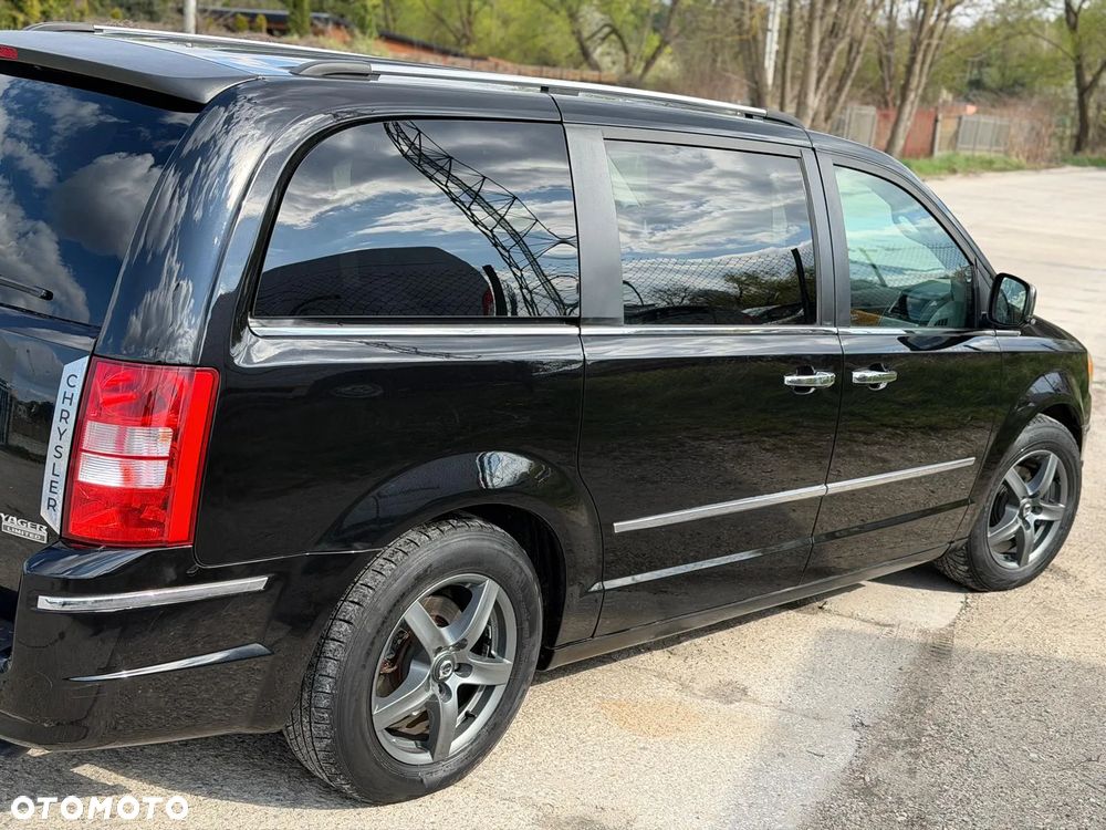 Chrysler Grand Voyager 2.8 CRD Limited - 3