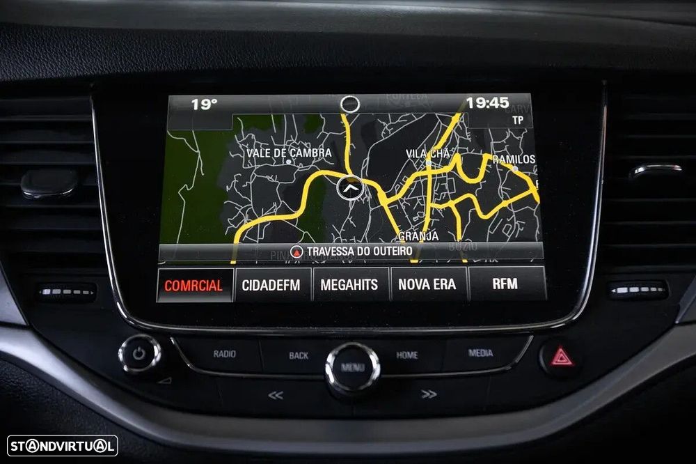 Opel Astra Sports Tourer - 41