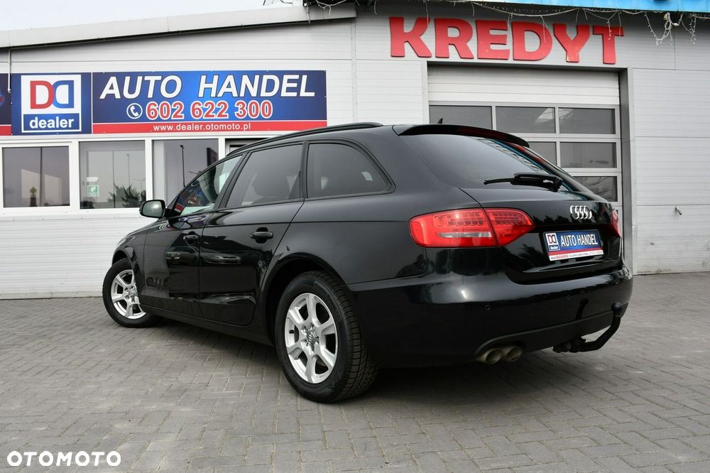 Audi A4 Avant 2.0 TDI - 8