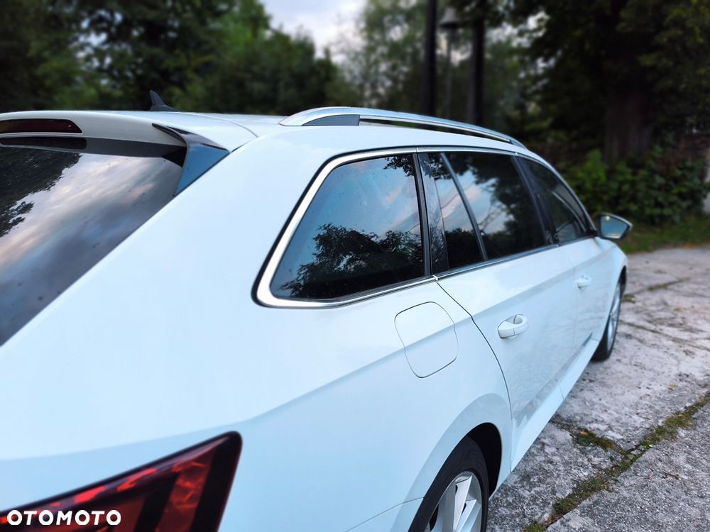 Skoda Superb 2.0 TDI L&K - 18