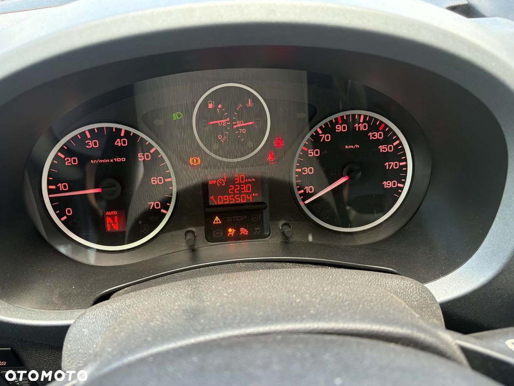Peugeot Partner - 16