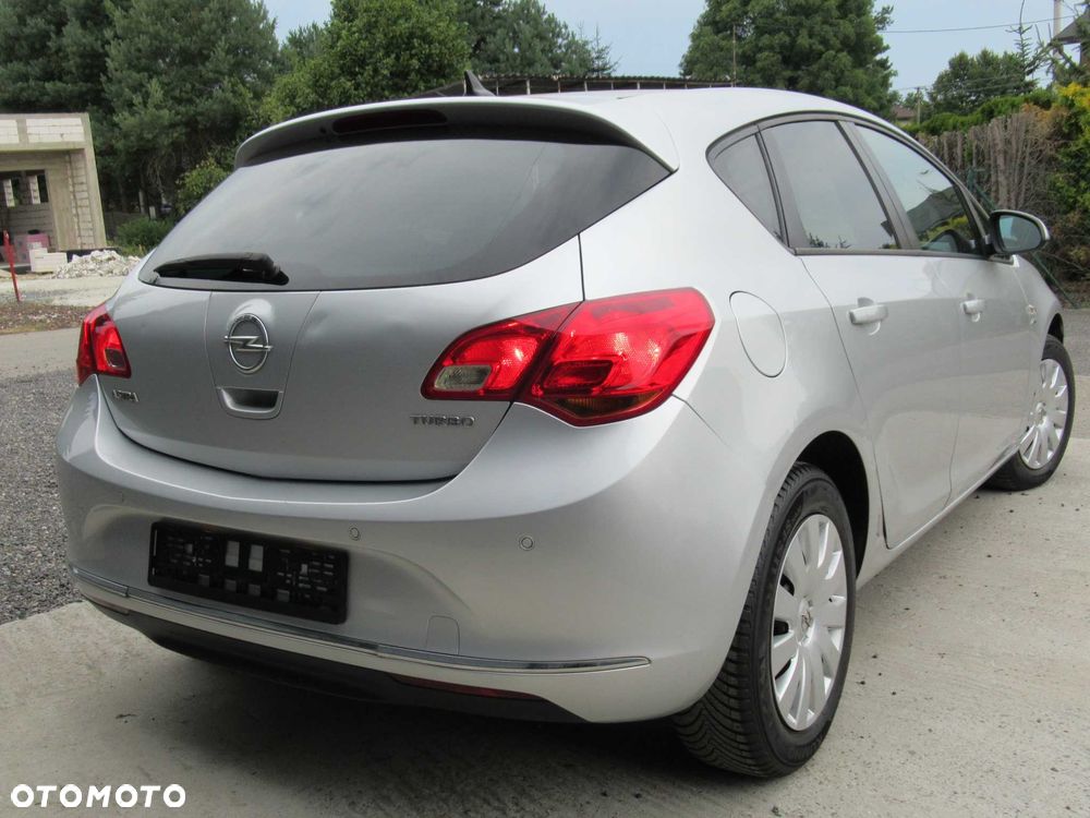 Opel Astra - 3