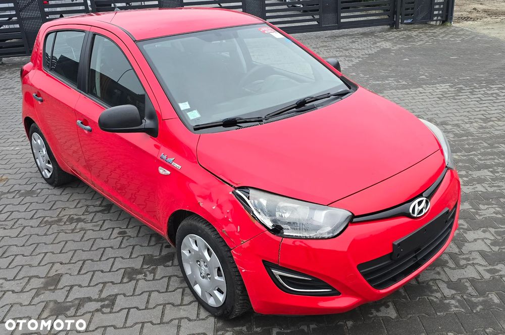 Hyundai i20 1.1 CRDi - 12