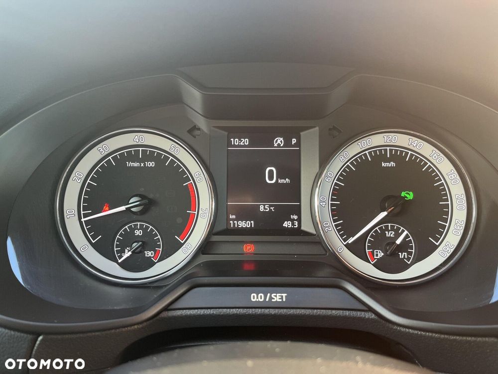 Skoda Octavia 1.5 TSI ACT Style DSG - 17