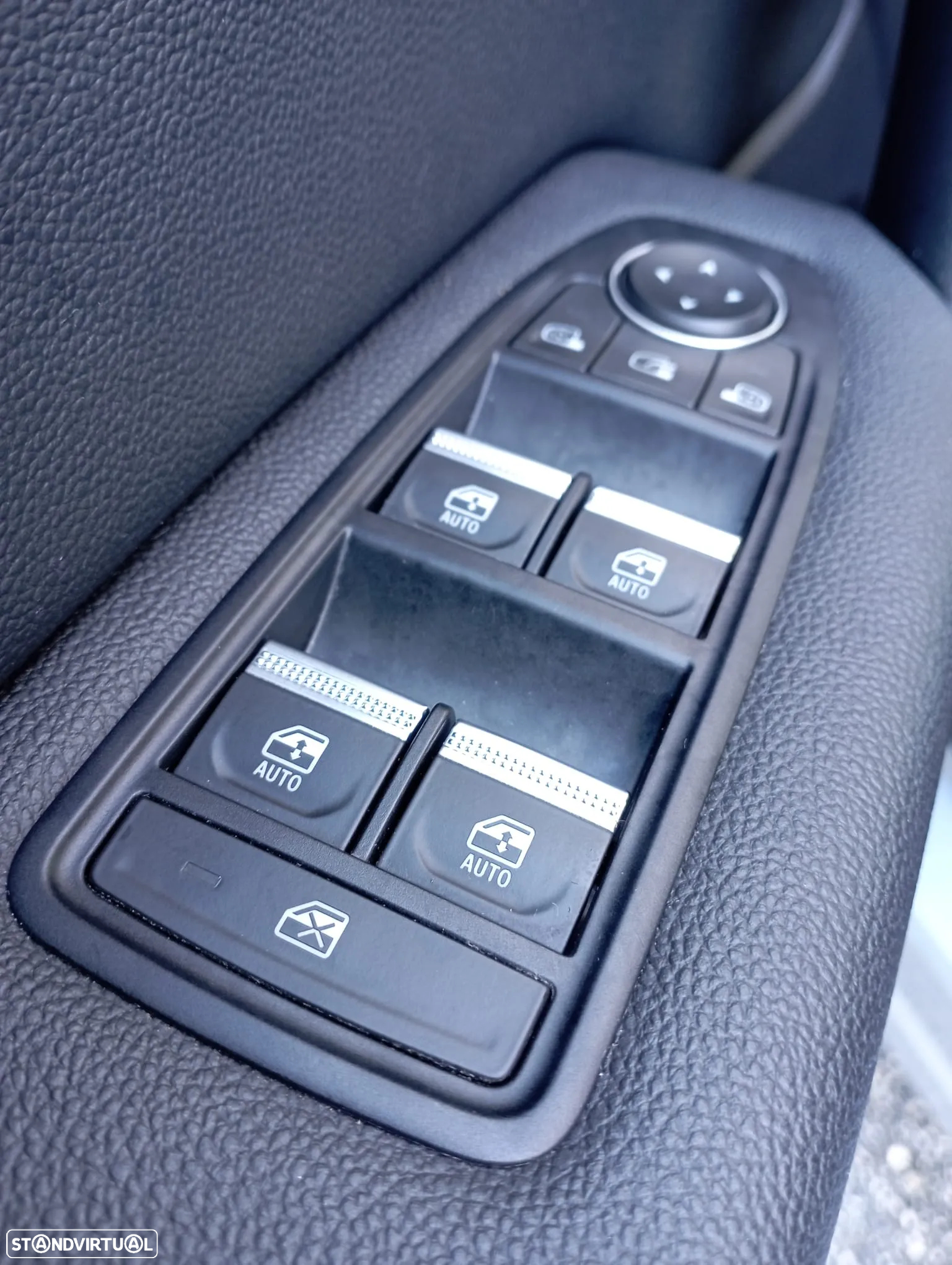 Renault Captur 1.5 dCi Exclusive - 13