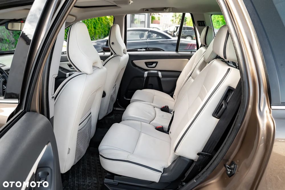 Volvo XC 90 D5 AWD Geartonic RDesign - 20