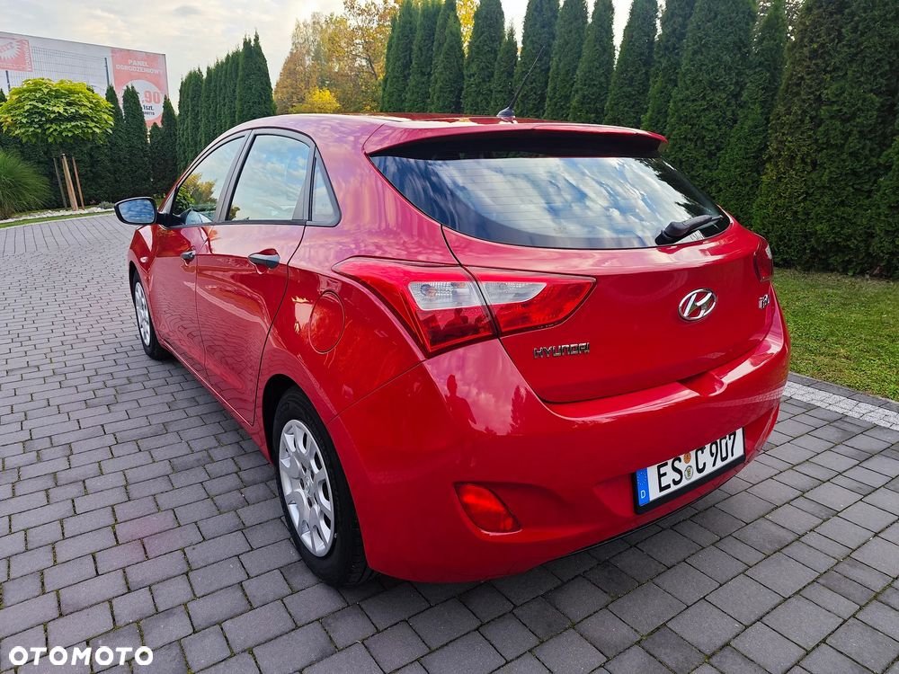 Hyundai i30 1.4 Advantage - 8