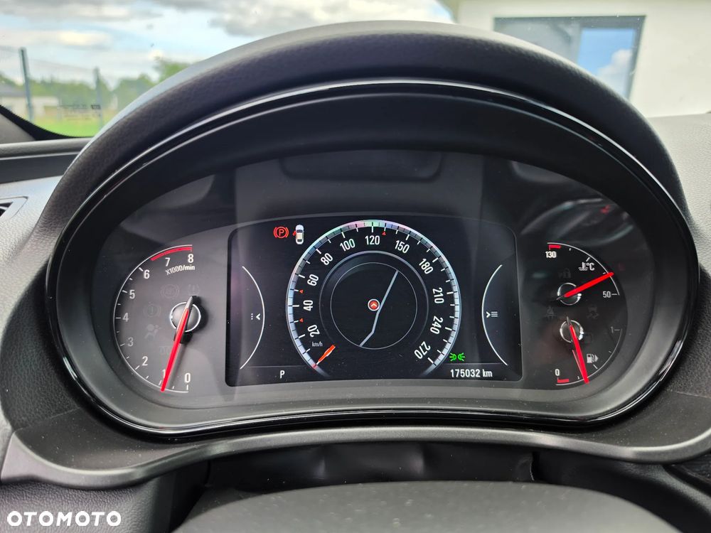 Opel Insignia 1.6 T Cosmo EU6 - 24