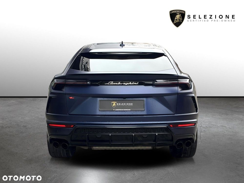 Lamborghini Urus - 4