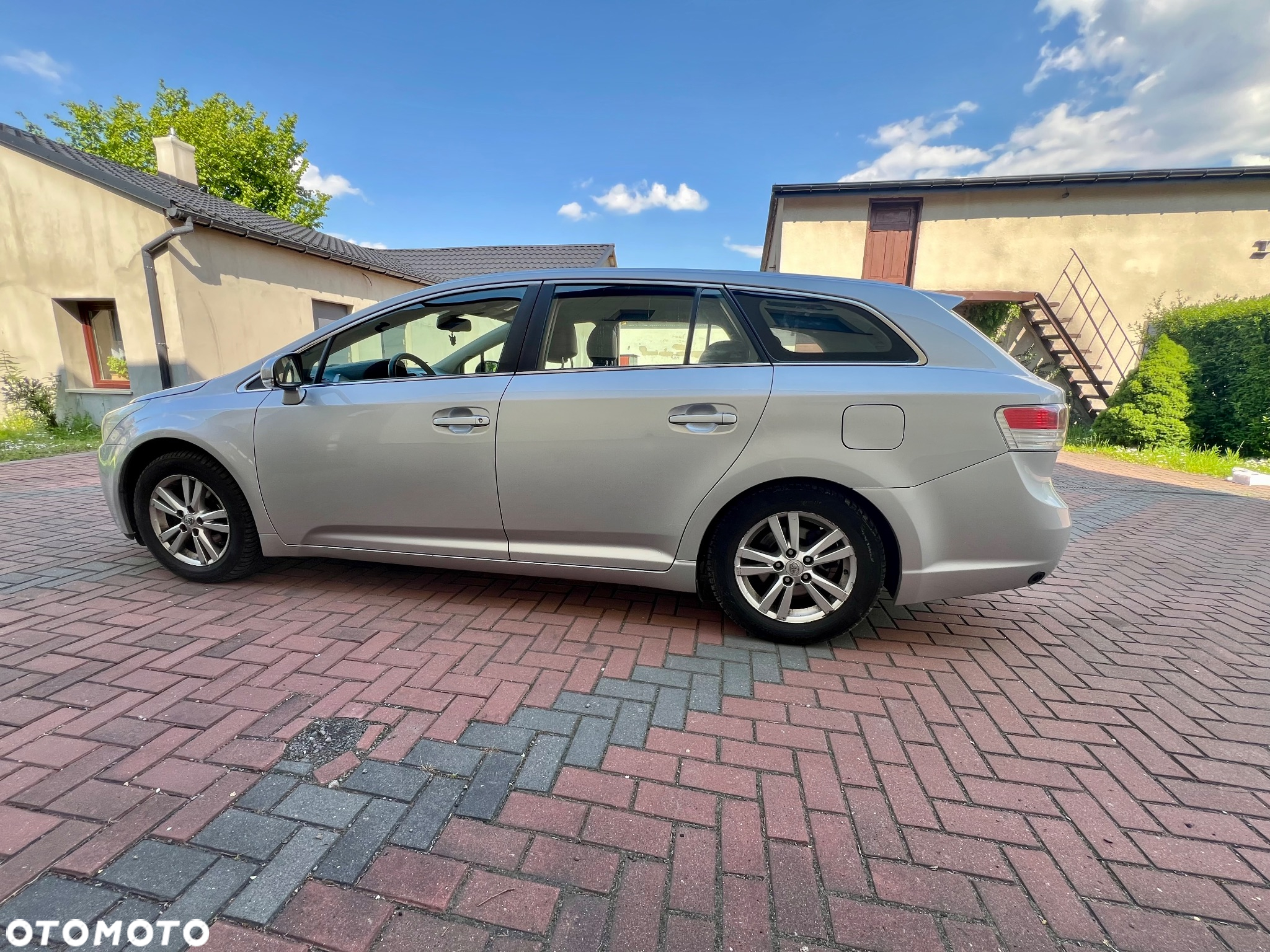 Toyota Avensis 1.8 Sol - 4