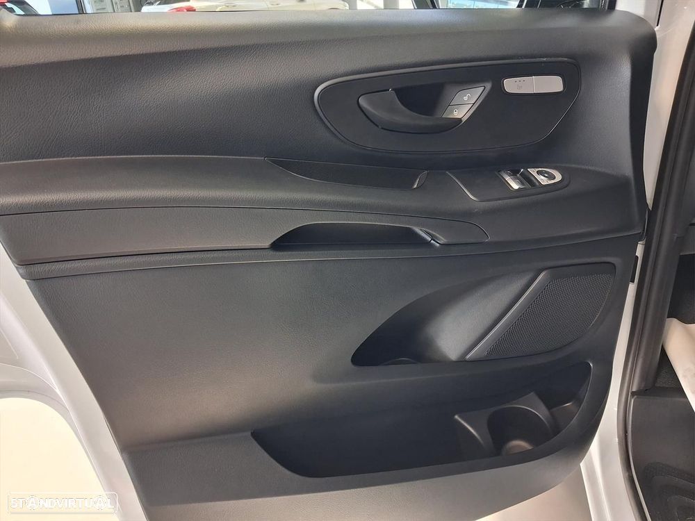 Mercedes-Benz eVito Furgão Standard - 9