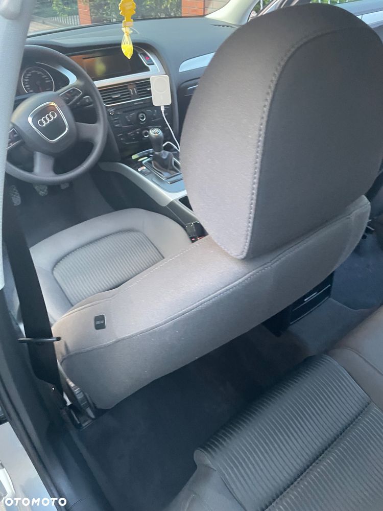 Audi A4 Limousine - 12