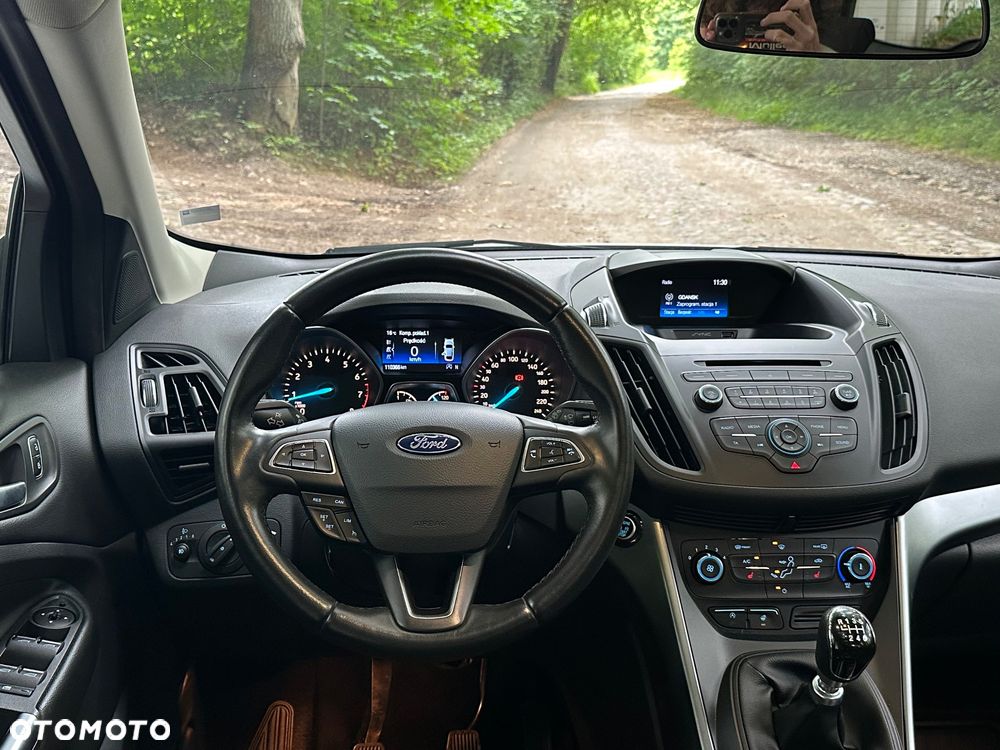 Ford Kuga 1.5 EcoBoost 2x4 Cool & Connect - 23